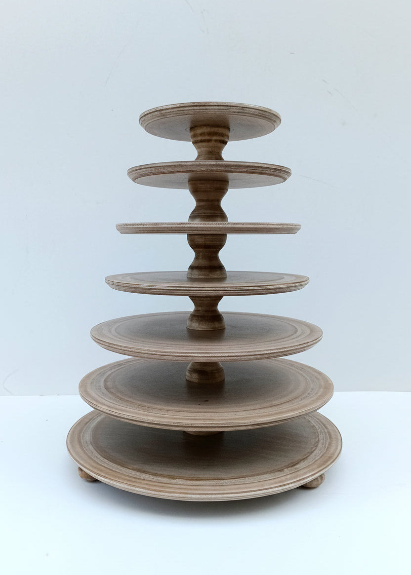 Macaron Etagere Turm Stand handgefertigt aus Holz 7 Etagen Farbe Muskat